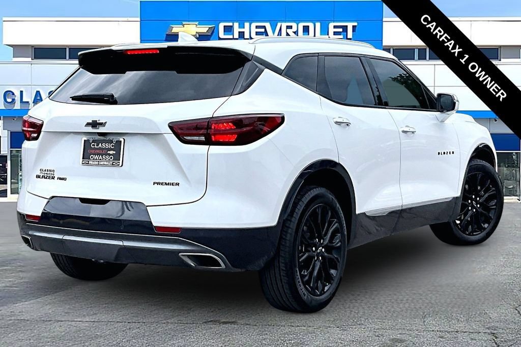 Used 2024 Chevrolet Blazer Premier w/ Enhanced Convenience Package AWD/4WD image 18