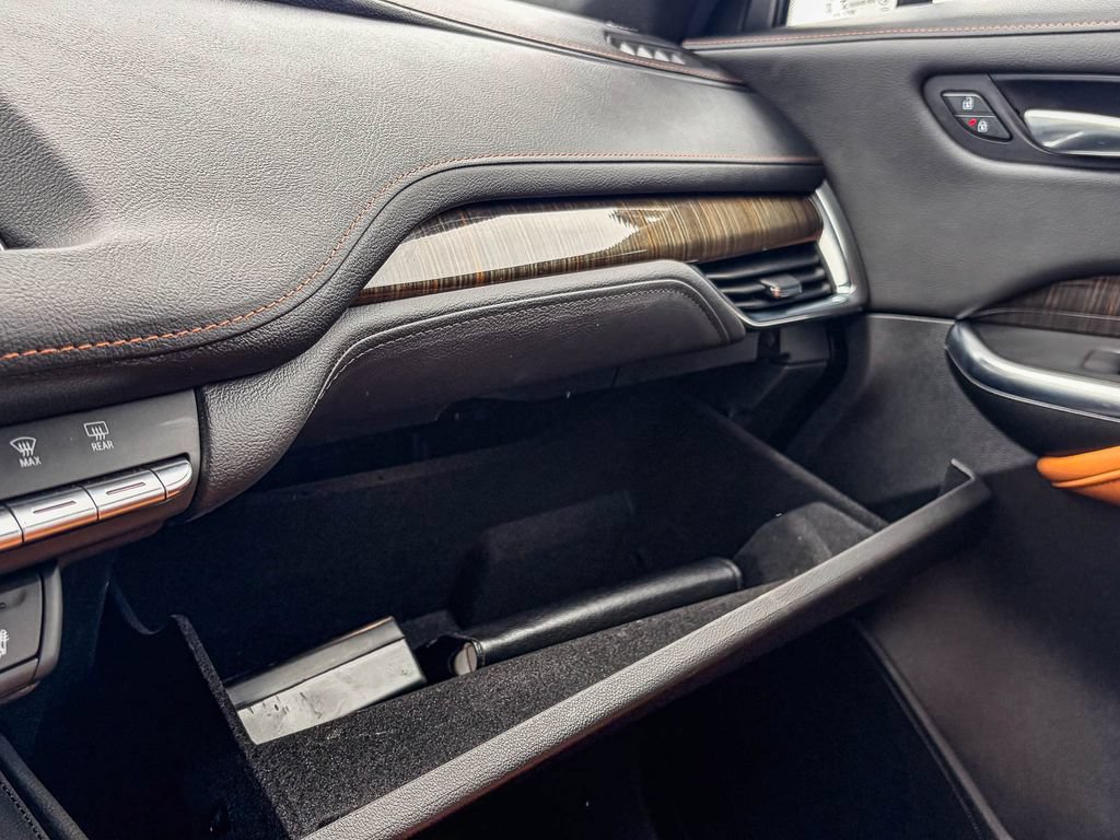 Used 2021 Cadillac XT4 Sport FWD image 51