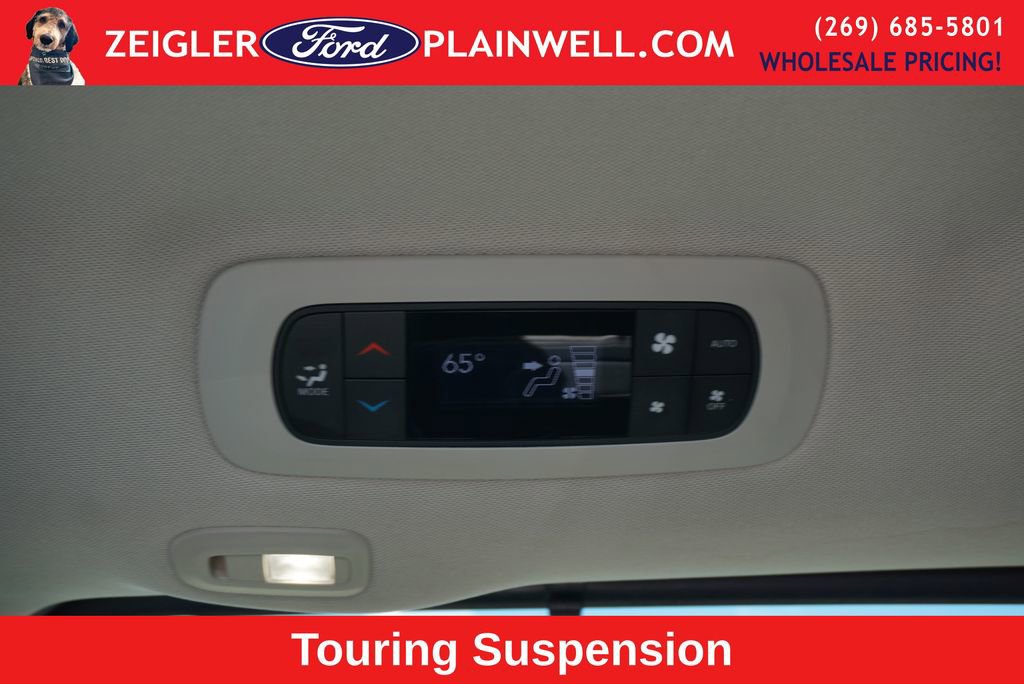 Used 2024 Chrysler Pacifica Limited FWD image 14
