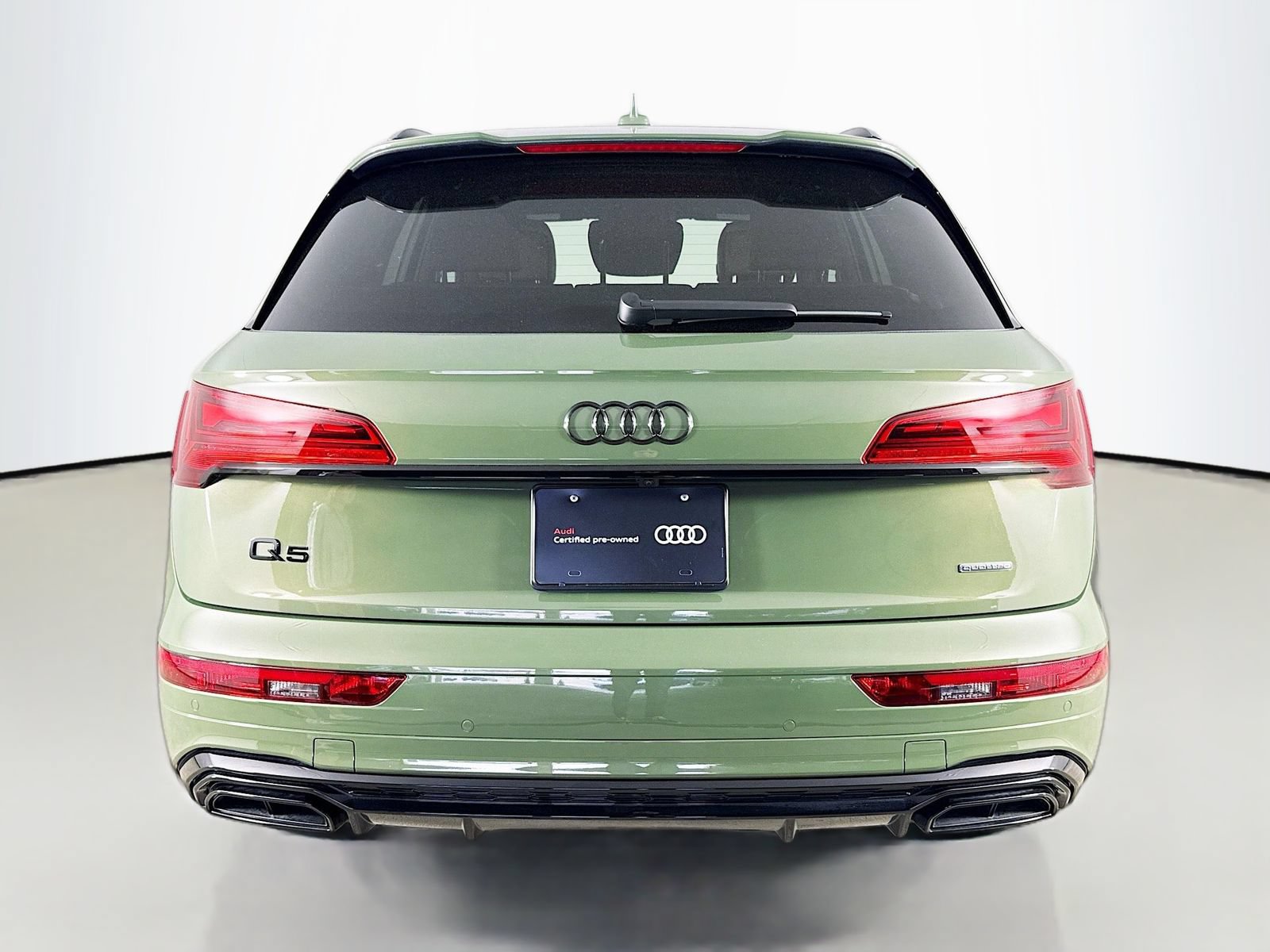 Certified 2024 Audi Q5 e Premium Plus w/ Premium Plus Package AWD/4WD image 6