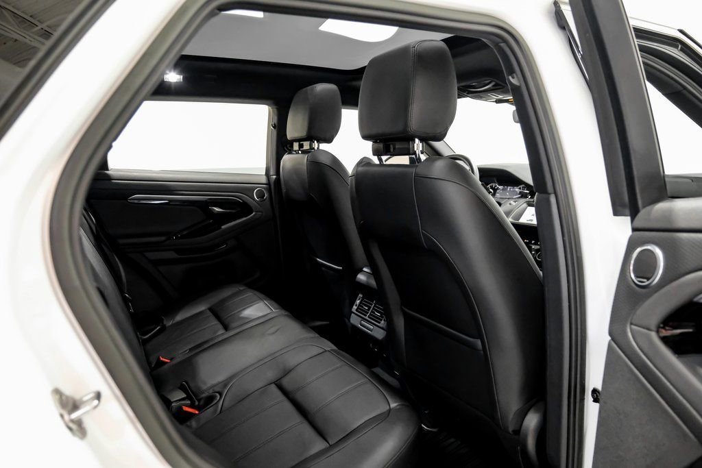 Used 2023 Land Rover Range Rover Evoque R-Dynamic S image 30