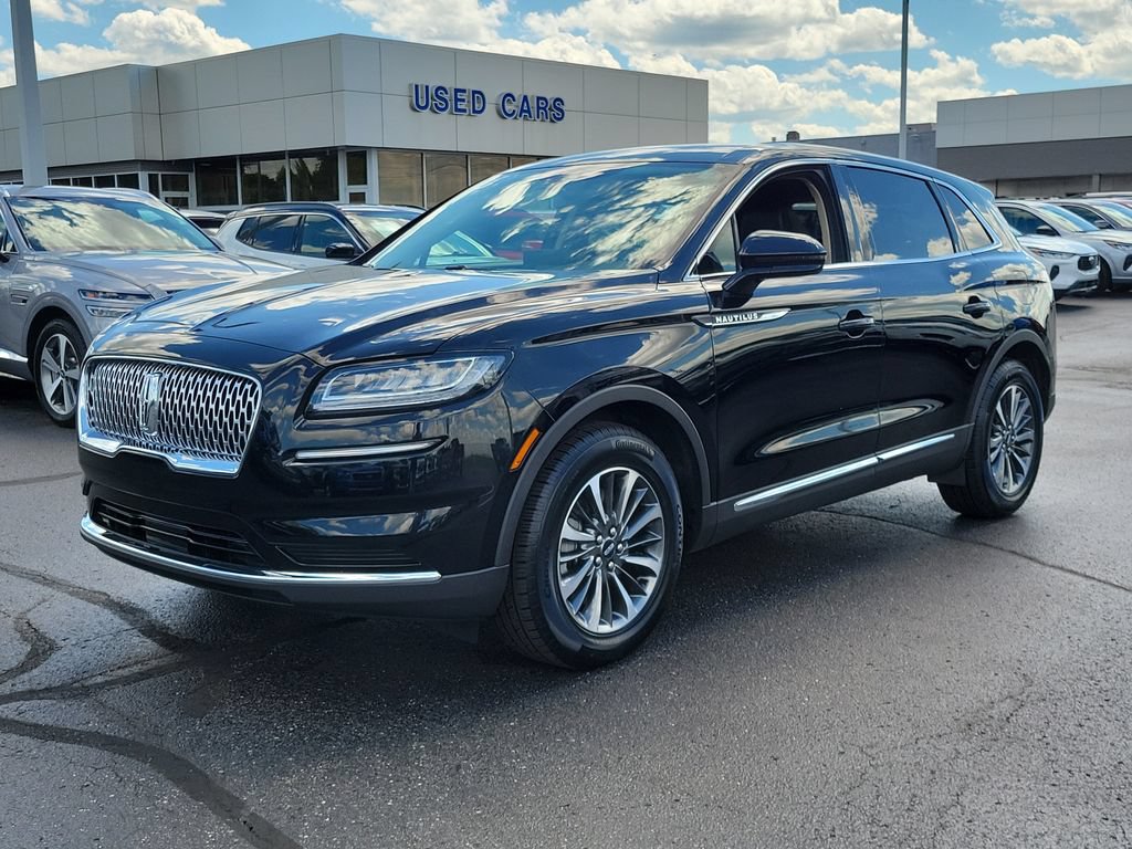 Certified 2023 Lincoln Nautilus FWD w/ Premium Package image 8