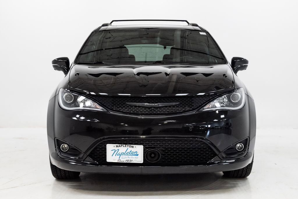 Used 2020 Chrysler Pacifica Limited FWD image 4