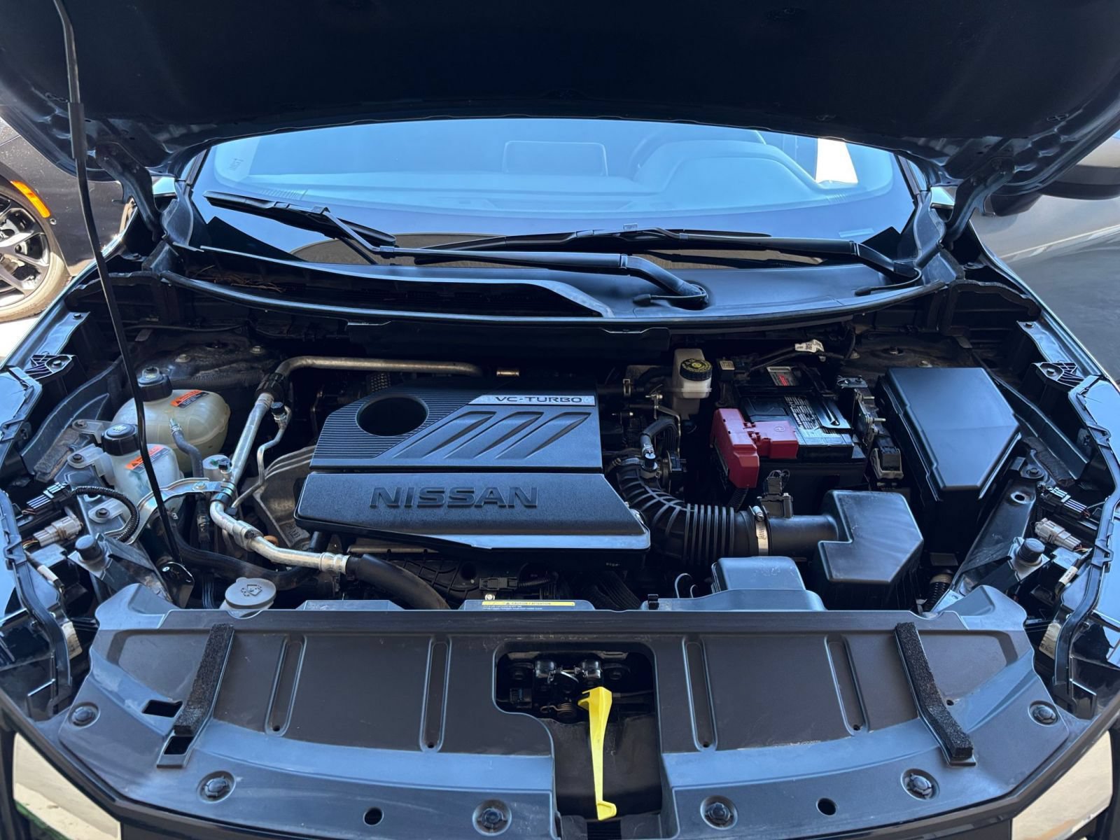 Used 2025 Nissan Rogue SV FWD image 33