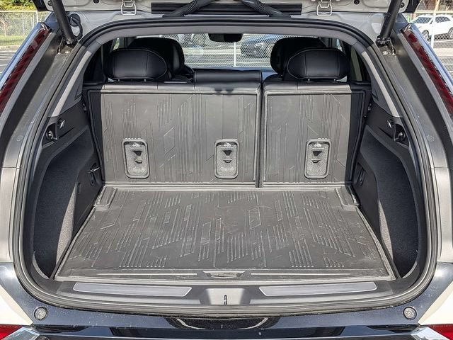New 2027 Cadillac Optiq Luxury RWD image 12