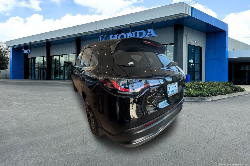 New 2027 Honda HR-V Sport image 10