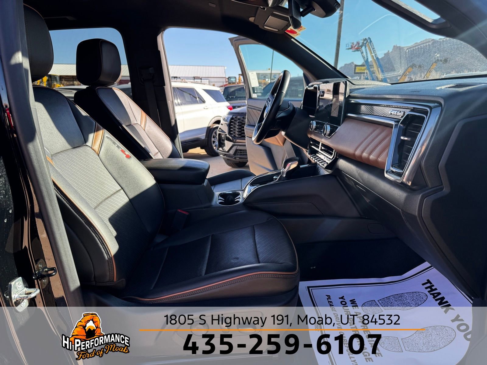 Used 2023 GMC Canyon AT4 w/ AT4 Premium Package image 29