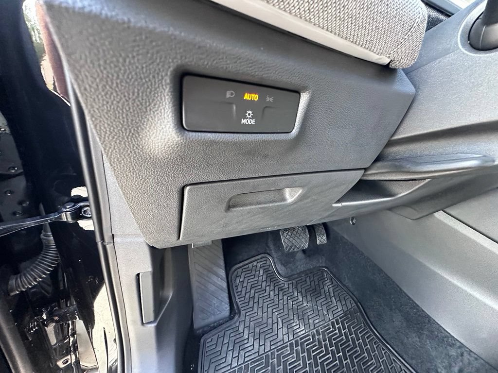 Used 2026 Volkswagen Tiguan S FWD image 20