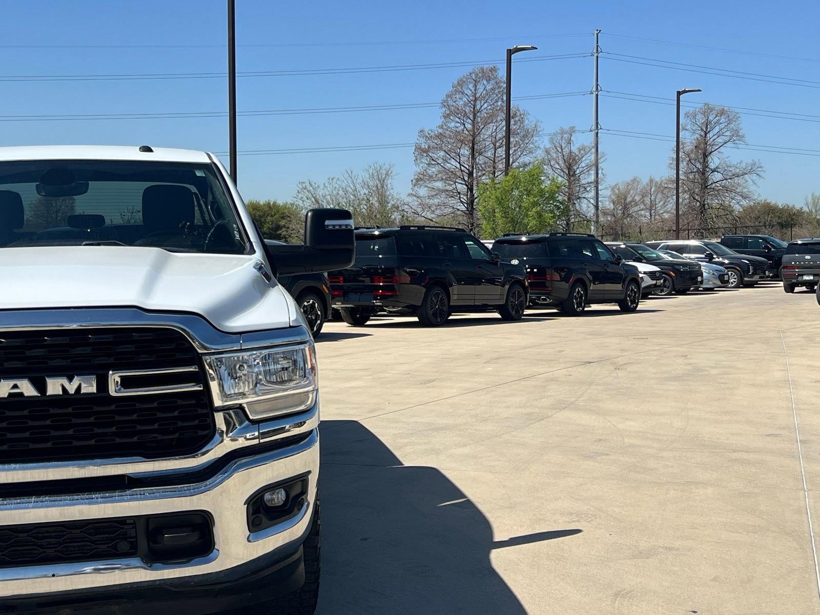 Used 2024 RAM 2500 Big Horn w/ Off Road Package image 3