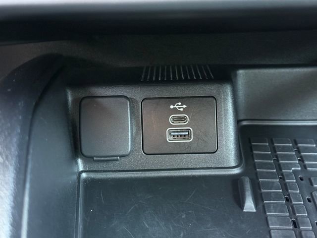 Used 2025 Ford Bronco Sport Badlands image 10