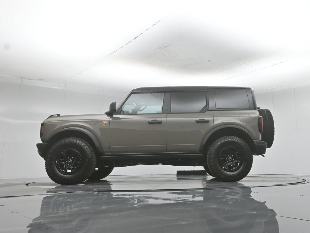 New 2026 Ford Bronco Badlands AWD/4WD image 48