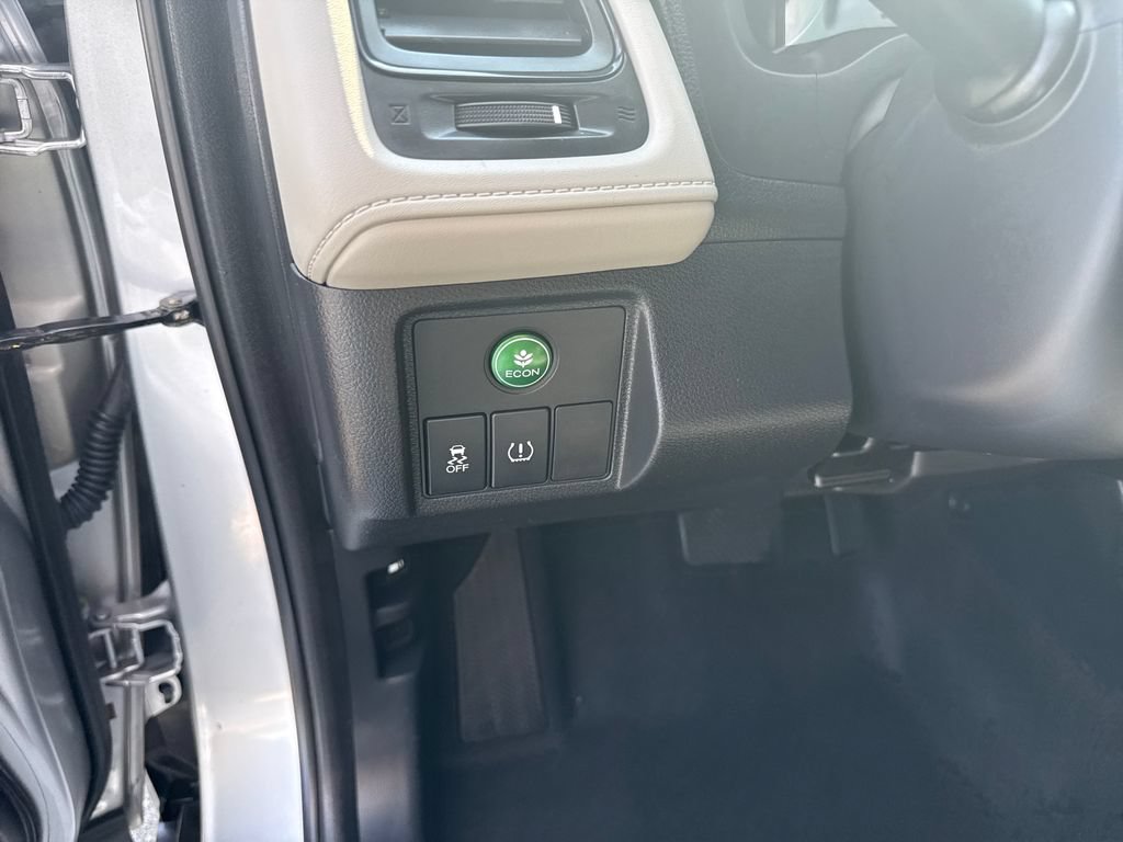 Certified 2022 Honda HR-V LX image 15