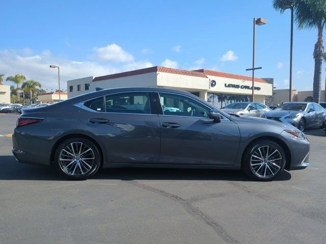 Used 2024 Lexus ES 350 w/ Premium Package image 5