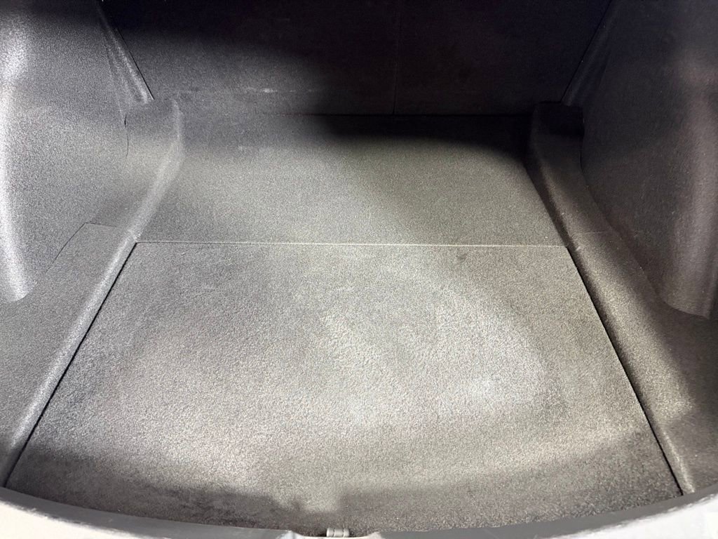 Used 2023 Tesla Model 3 Standard Range RWD image 28