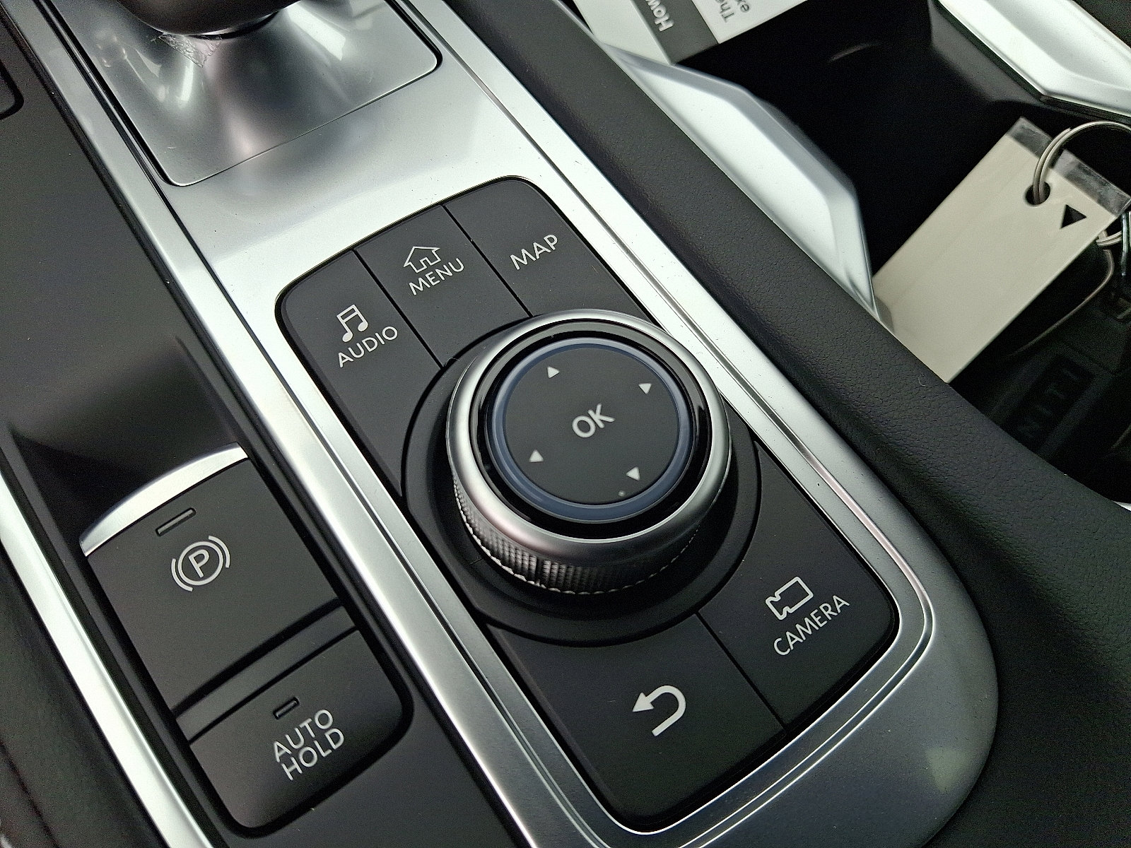 New 2026 INFINITI QX60 Luxe w/ Cargo Package image 16