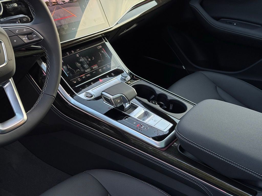 New 2025 Audi Q8 Premium Plus image 25