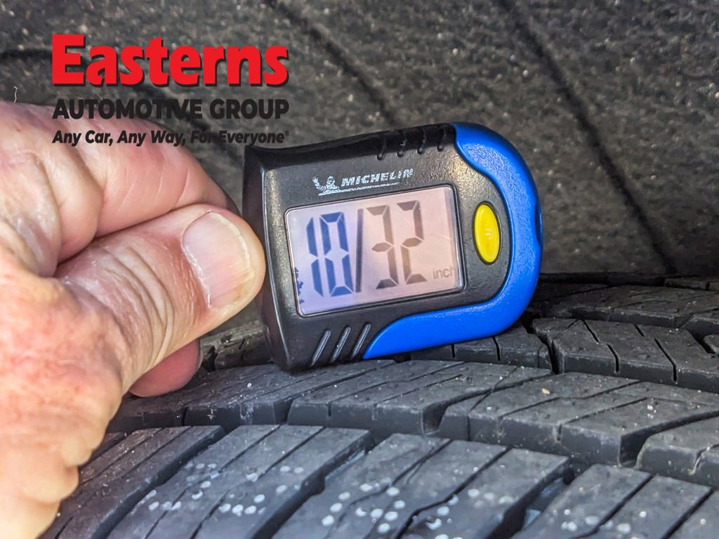 Used 2020 Hyundai Santa Fe SEL image 25