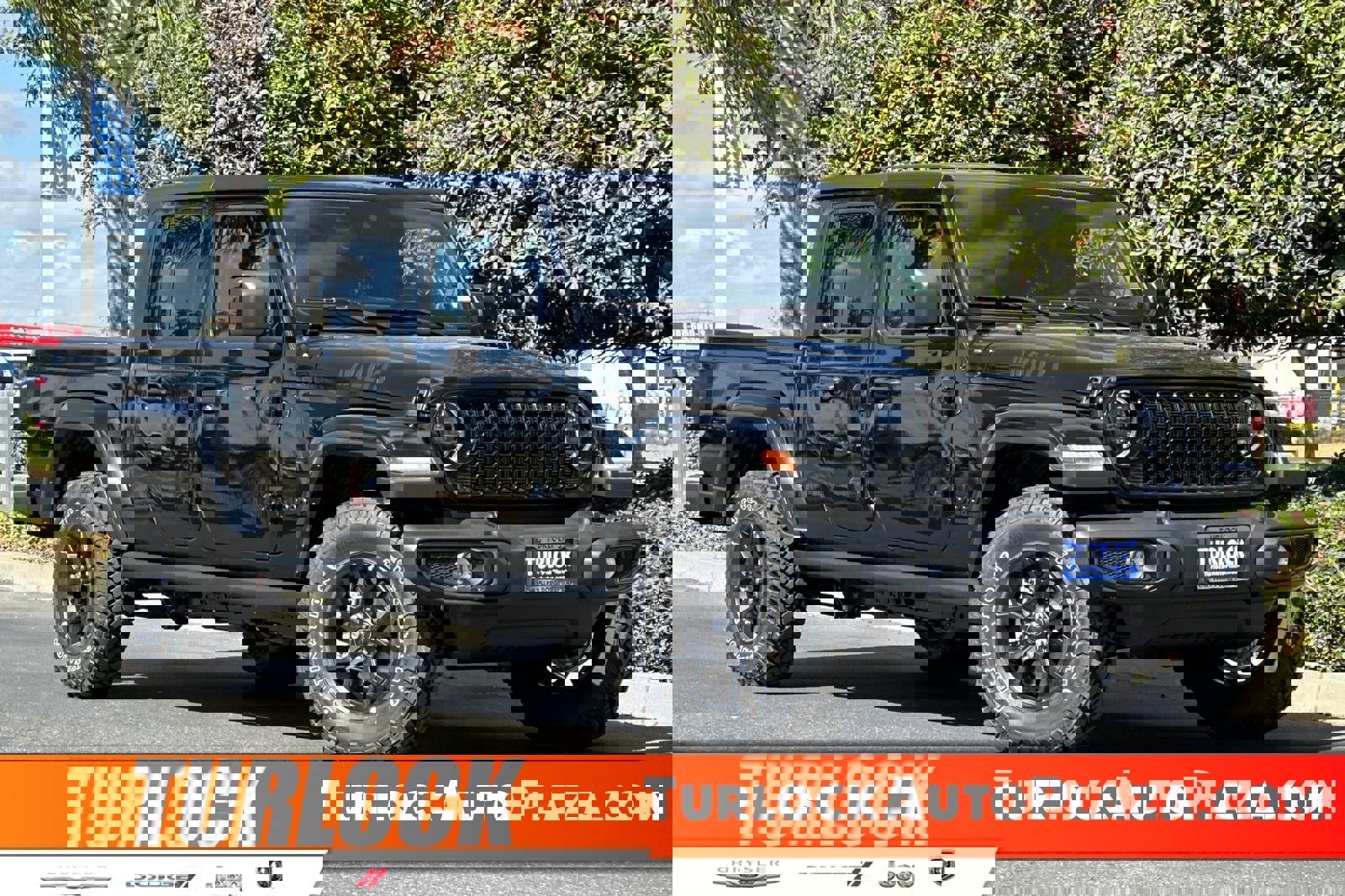 New 2025 Jeep Gladiator Willys