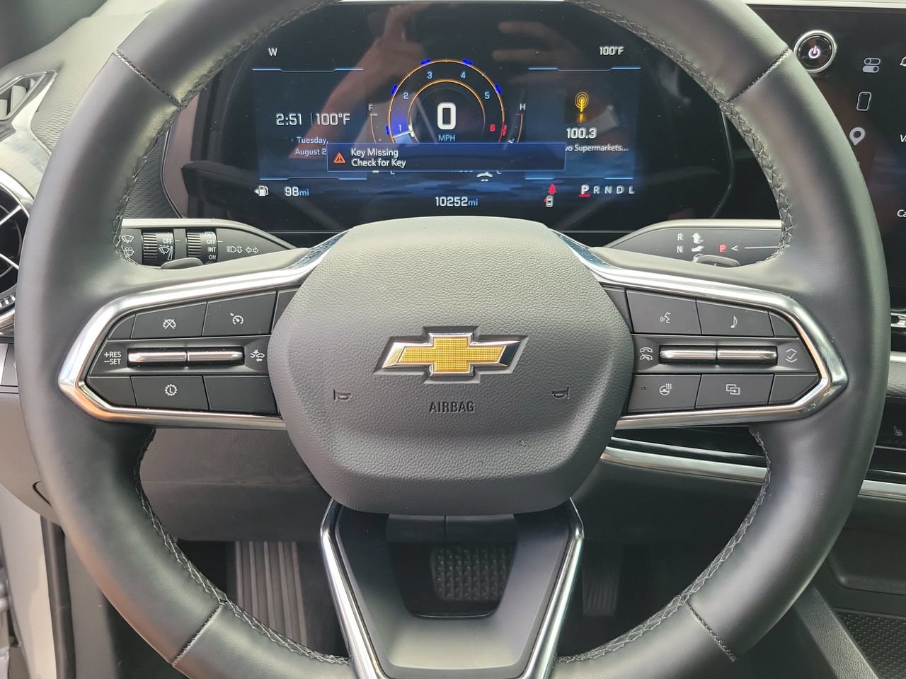 Used 2026 Chevrolet Equinox LT FWD image 17