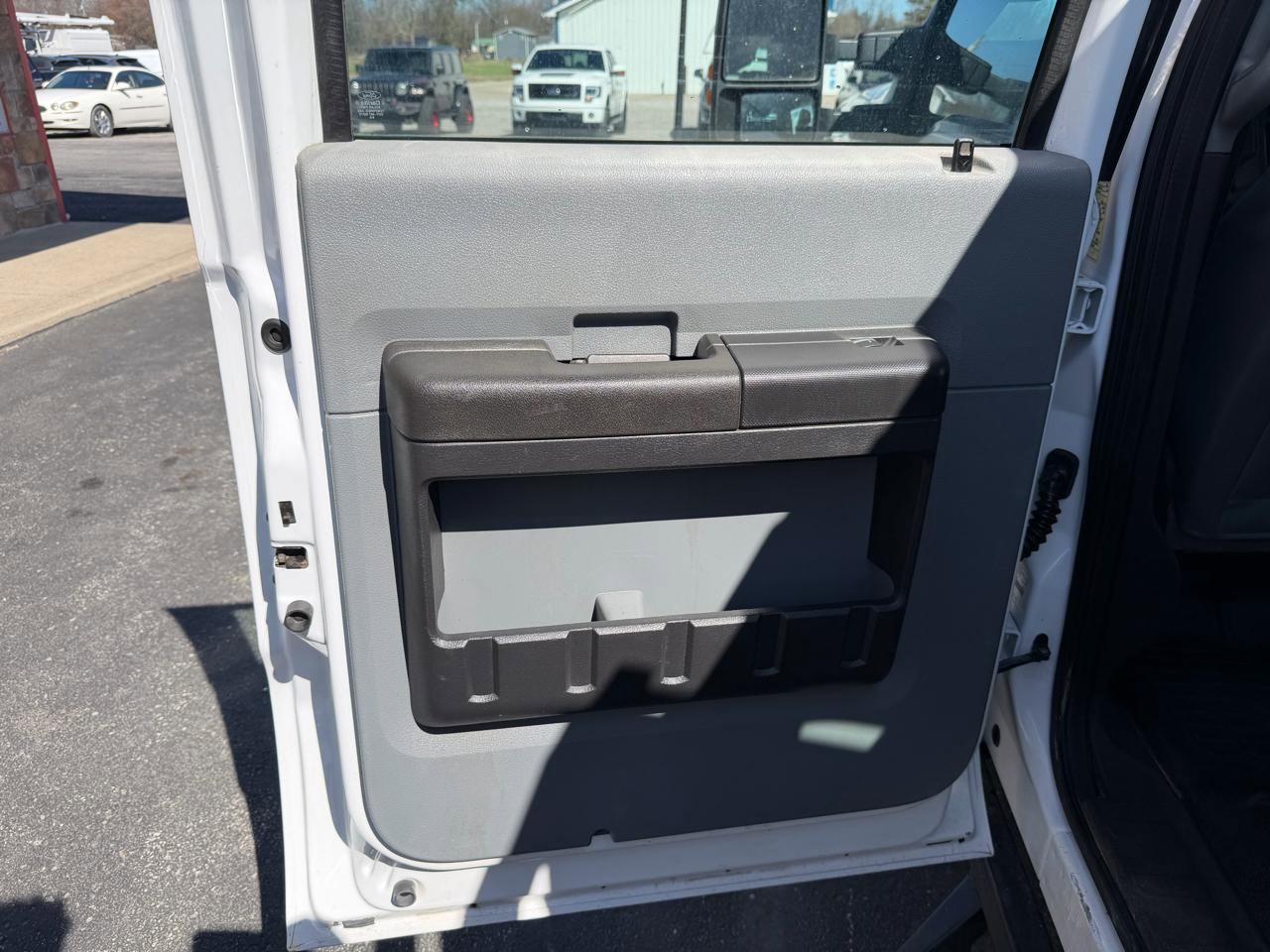 Used 2016 Ford F450 XL w/ Power Equipment Group image 15