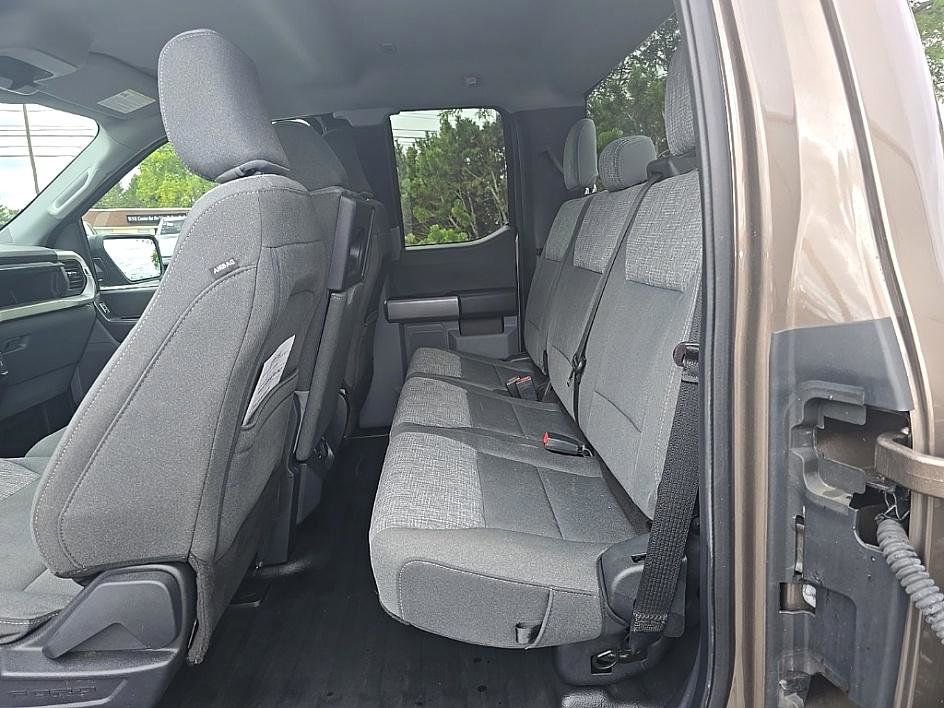 Used 2022 Ford F150 XLT image 25