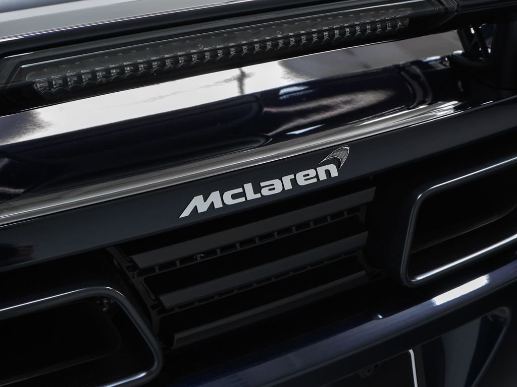 Used 2013 McLaren MP4-12C Spider RWD image 30
