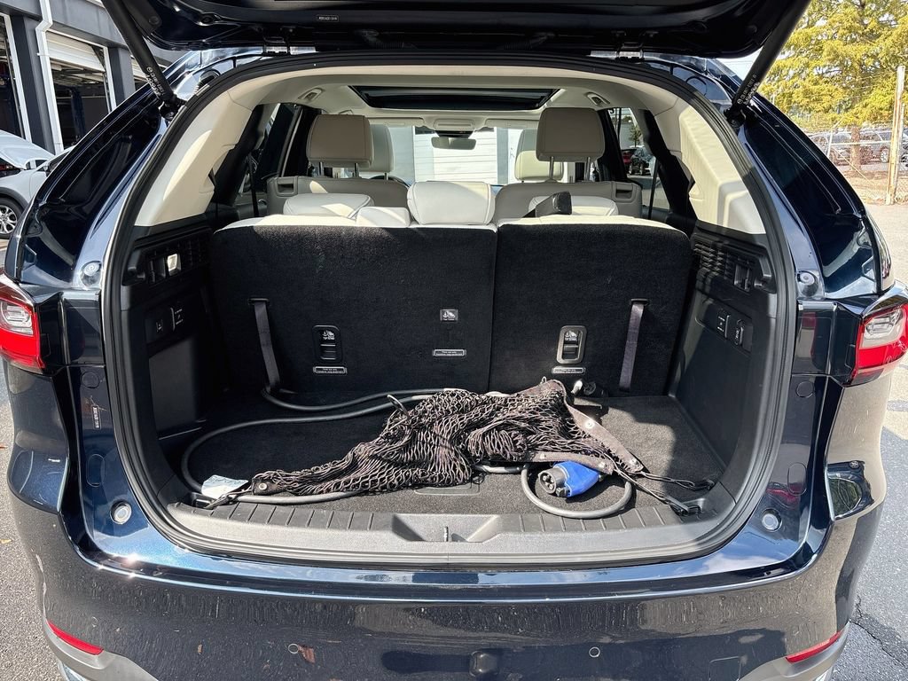 Used 2024 MAZDA CX-90 Plug-In Hybrid w/ Premium Plus AWD/4WD image 28