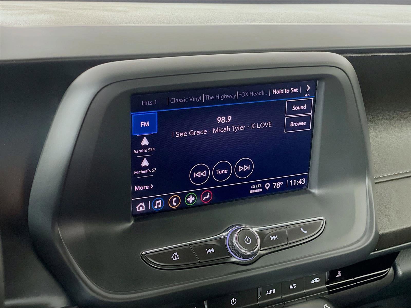 Used 2024 Chevrolet Camaro LT image 18