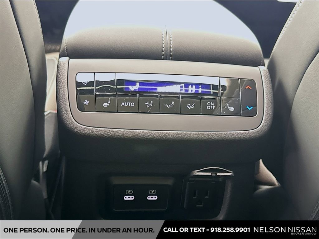 New 2026 Nissan Pathfinder Platinum image 26