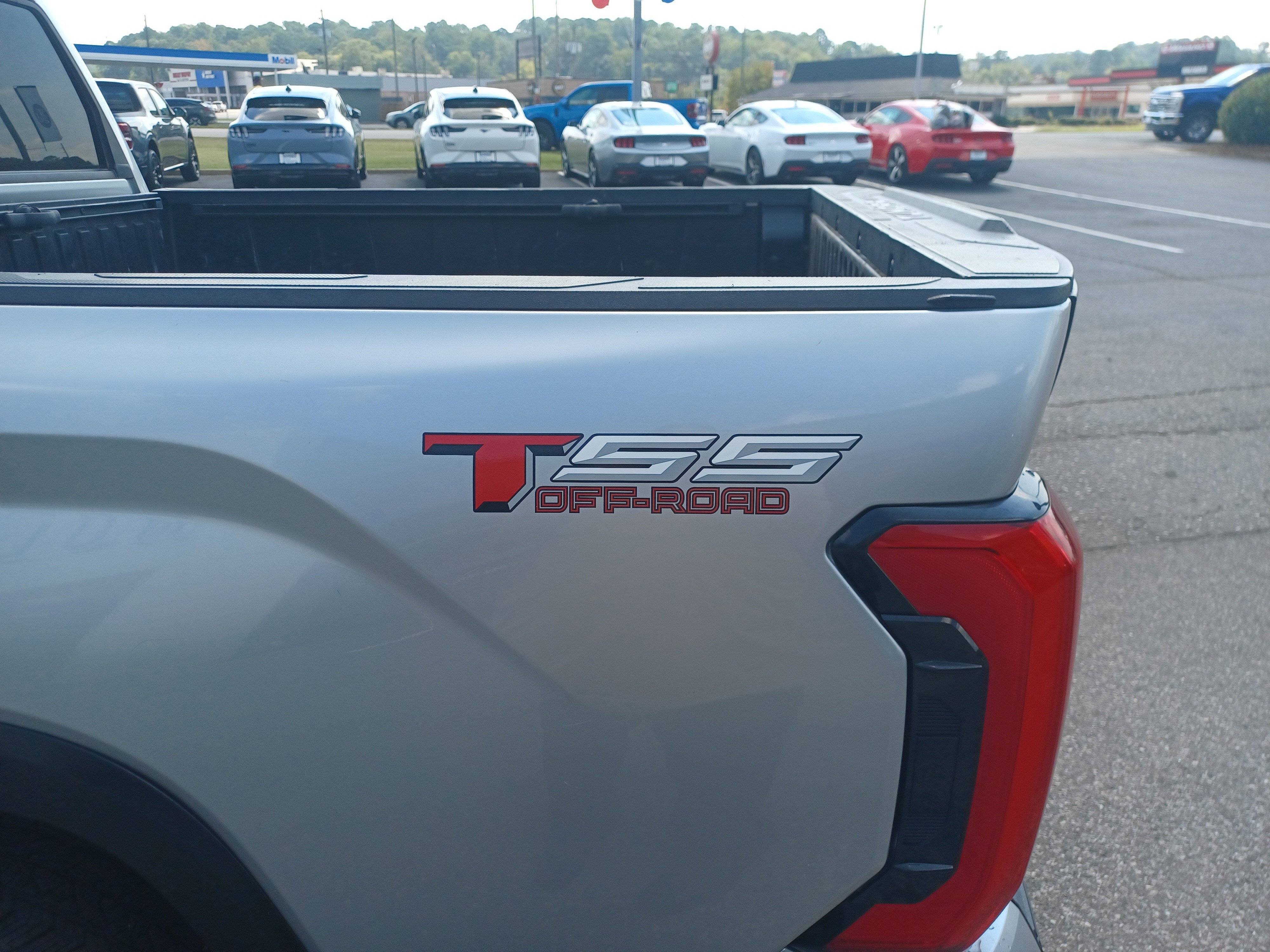 Used 2023 Toyota Tundra SR5 image 7