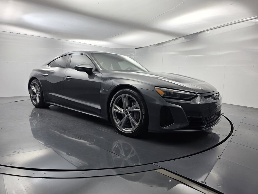 Used 2023 Audi e-tron GT Premium Plus AWD/4WD video 1