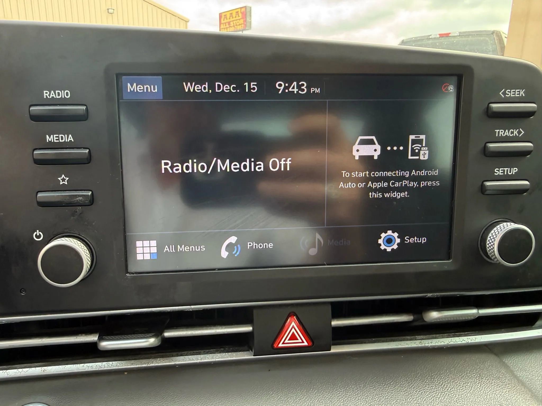 Used 2021 Hyundai Elantra SEL image 17