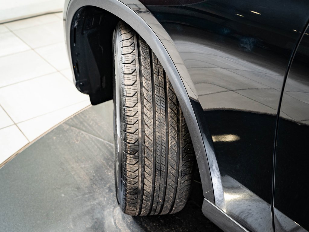 Certified 2025 Mercedes-Benz GLC 300 GLC 300 image 40