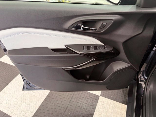 New 2026 Chevrolet Trax LT w/ Driver Confidence Package FWD image 13