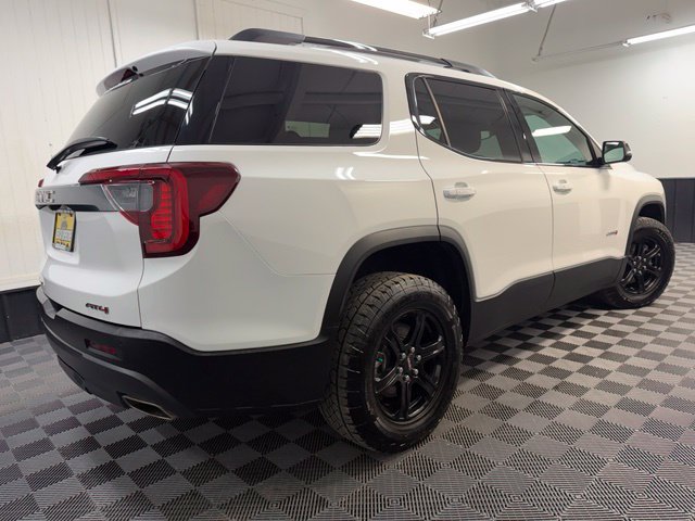 Used 2023 GMC Acadia AT4 w/ GMC Pro Grade Package AWD/4WD image 4