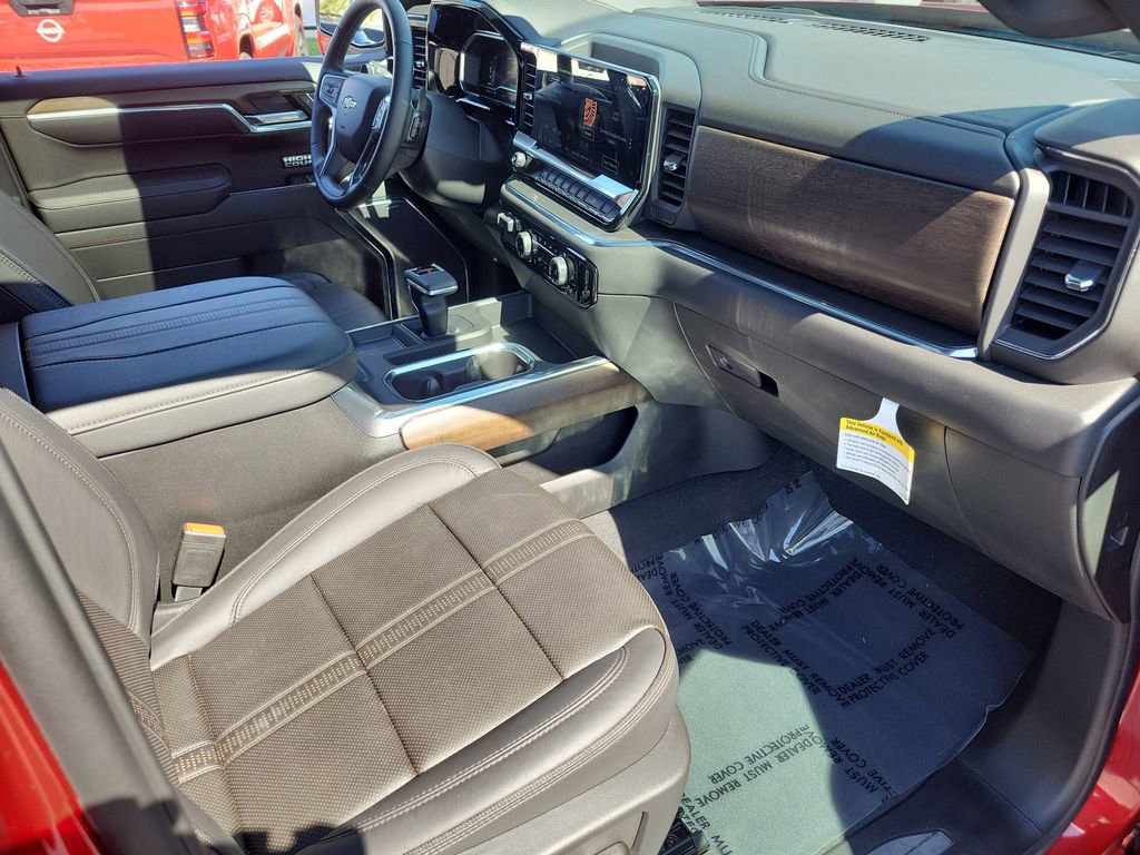 Used 2025 Chevrolet Silverado 1500 High Country w/ High Country Premium Package image 20