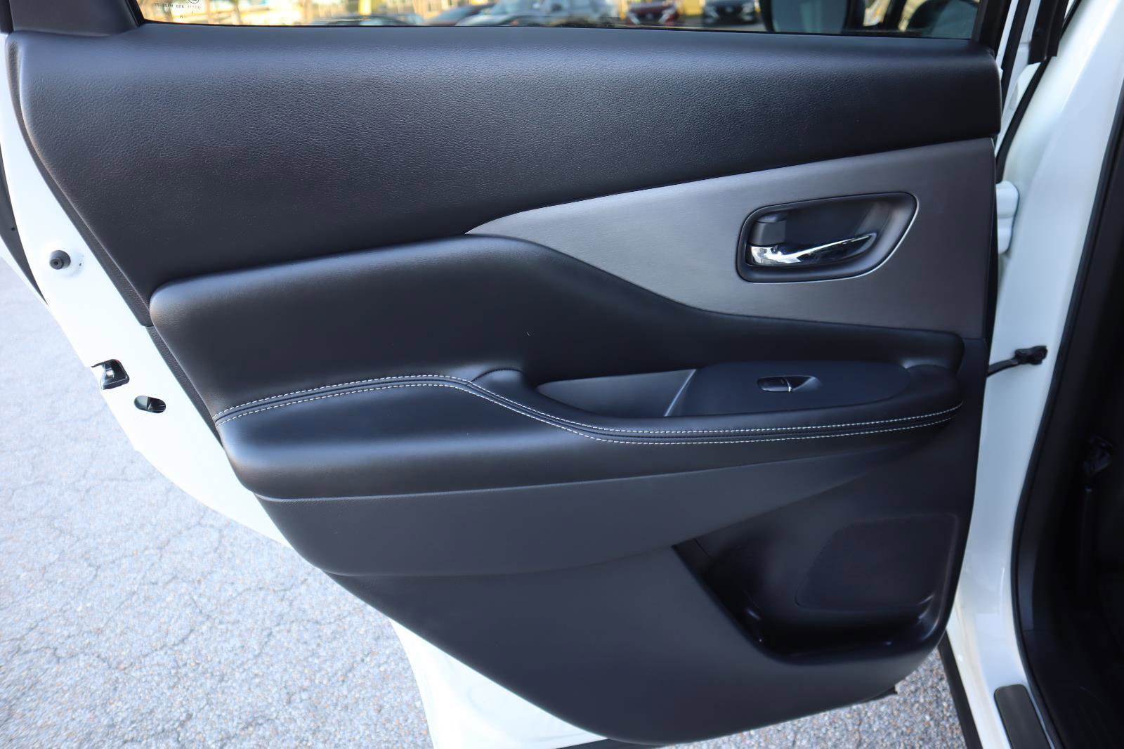 Certified 2024 Nissan Murano SL image 40