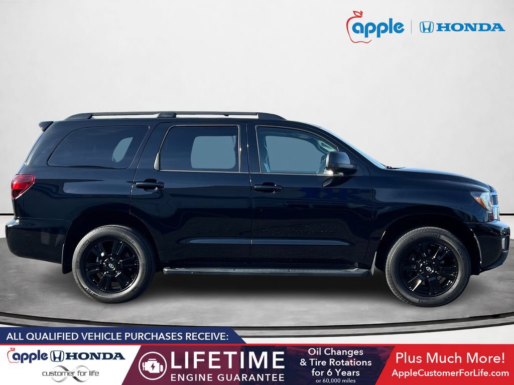 Used 2019 Toyota Sequoia TRD Sport w/ TRD Sport Premium Package AWD/4WD video 3