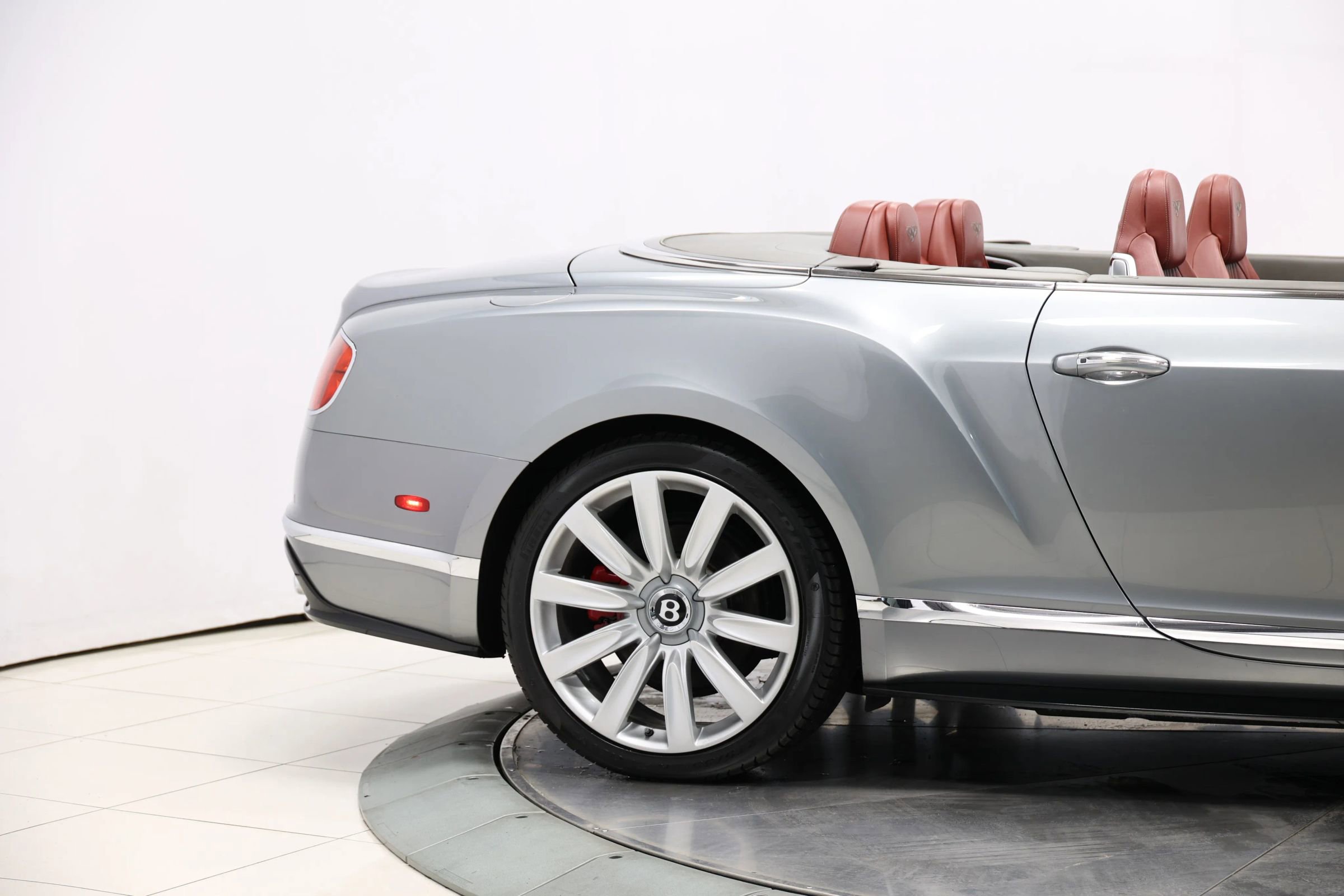 Used 2016 Bentley Continental GT V8 S AWD/4WD image 50