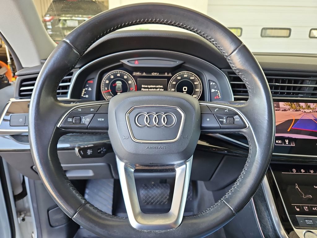 Used 2019 Audi Q8 Premium Plus w/ Premium Plus AWD/4WD image 10