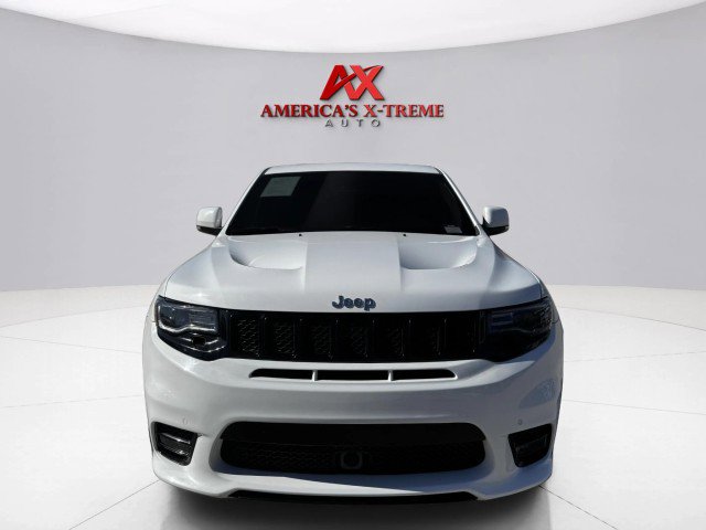 Used 2015 Jeep Grand Cherokee SRT image 7