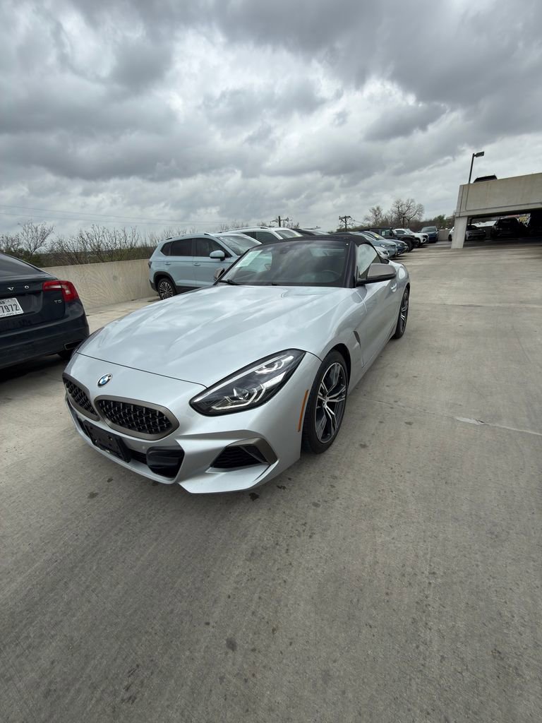 Used 2022 BMW Z4 M40i image 8
