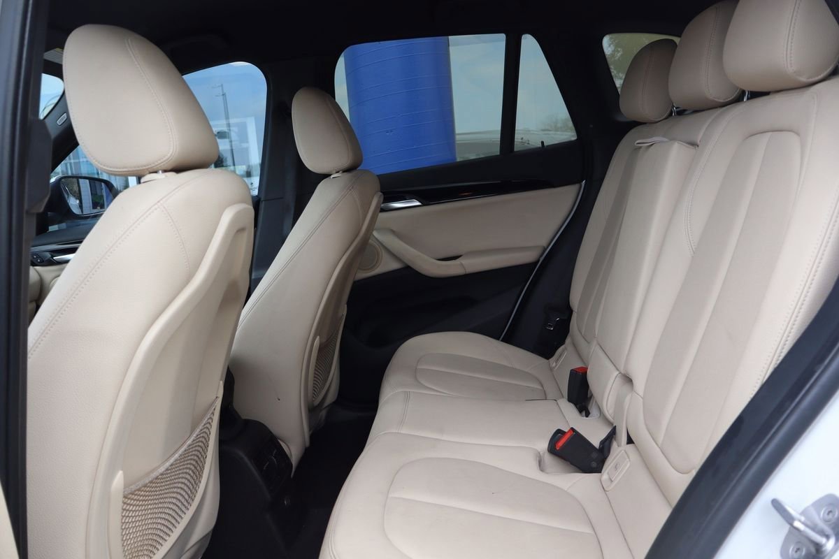 Used 2016 BMW X1 xDrive28i AWD/4WD image 11