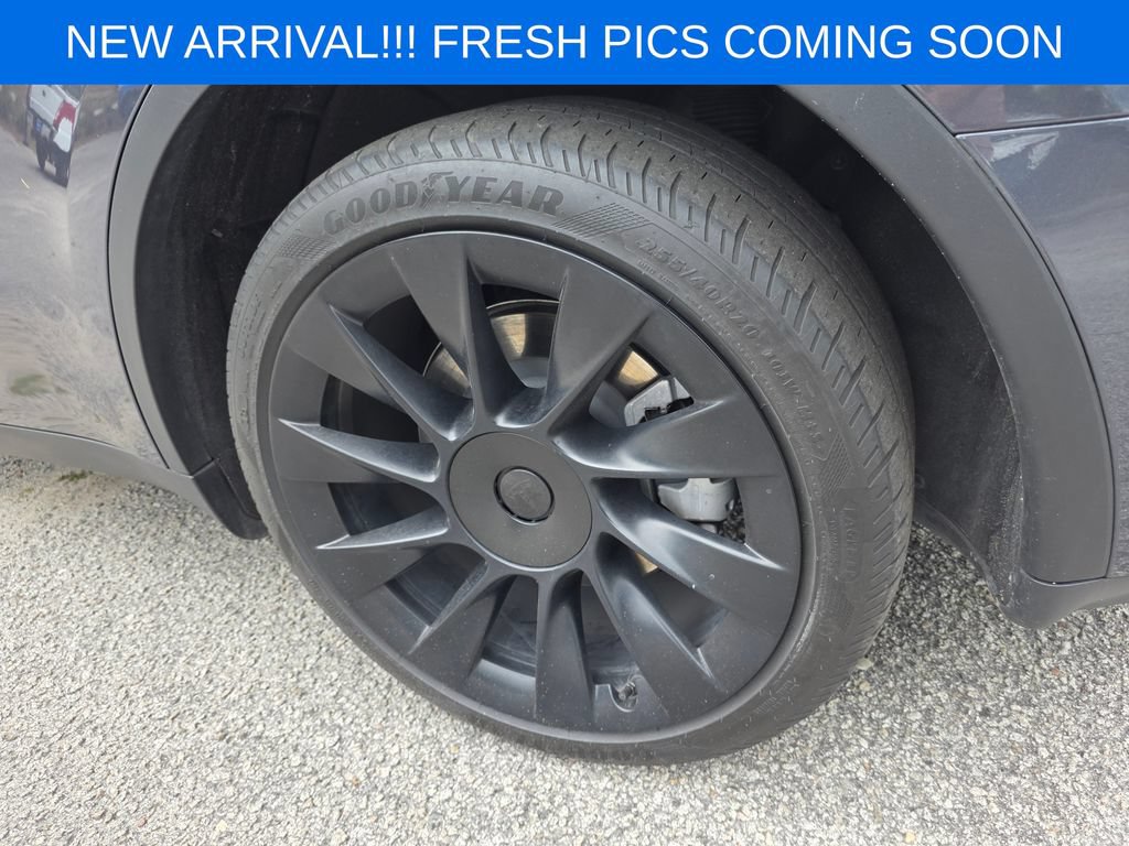 Used 2023 Tesla Model Y Long Range AWD/4WD image 7