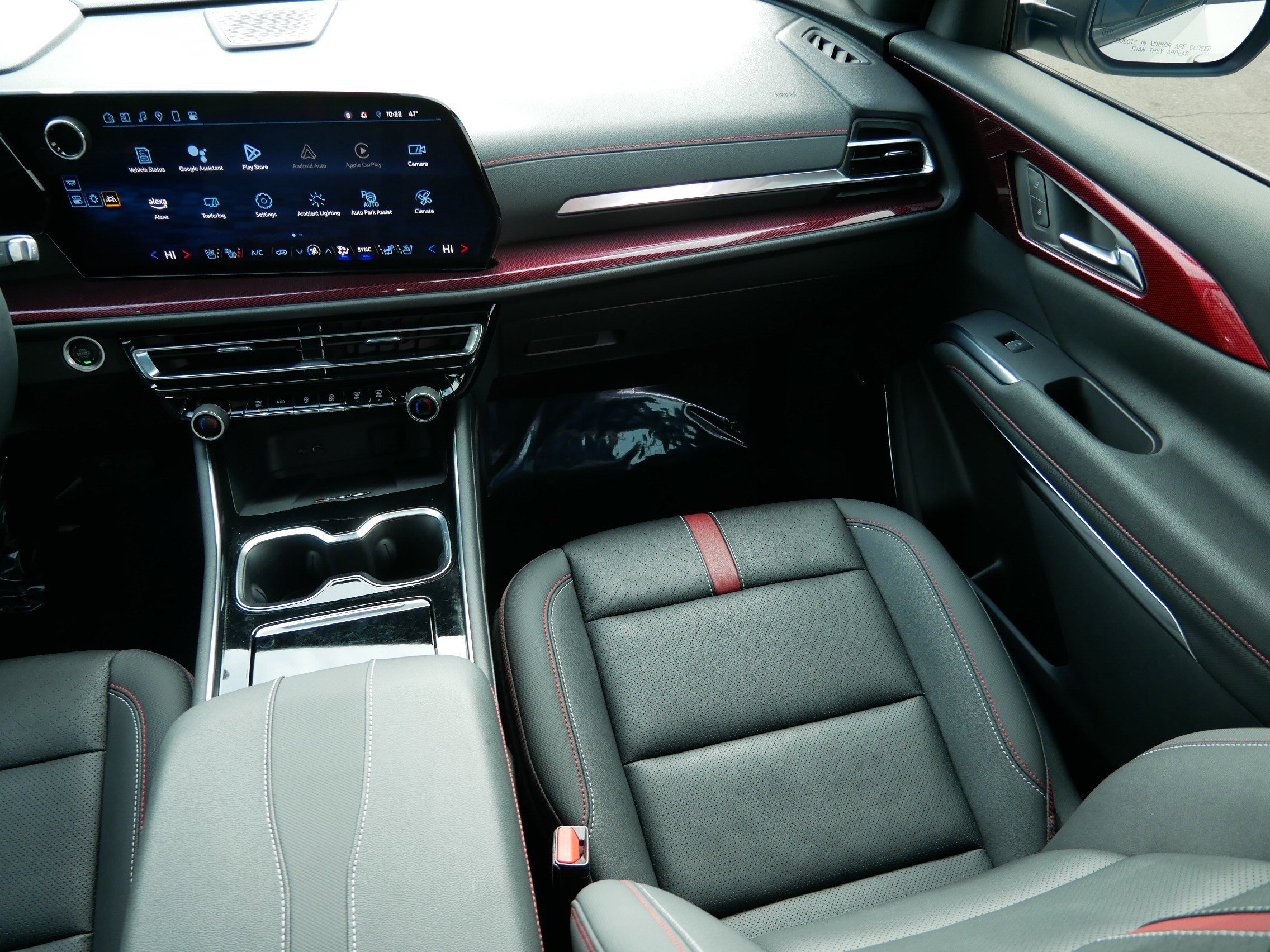 Used 2024 Chevrolet Traverse RS image 10