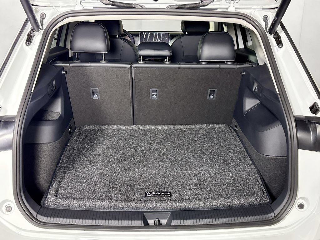 New 2026 Volkswagen Tiguan SE AWD/4WD image 21