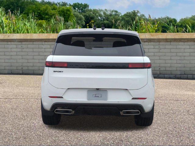 New 2027 Land Rover Range Rover Sport Dynamic SE AWD/4WD image 5