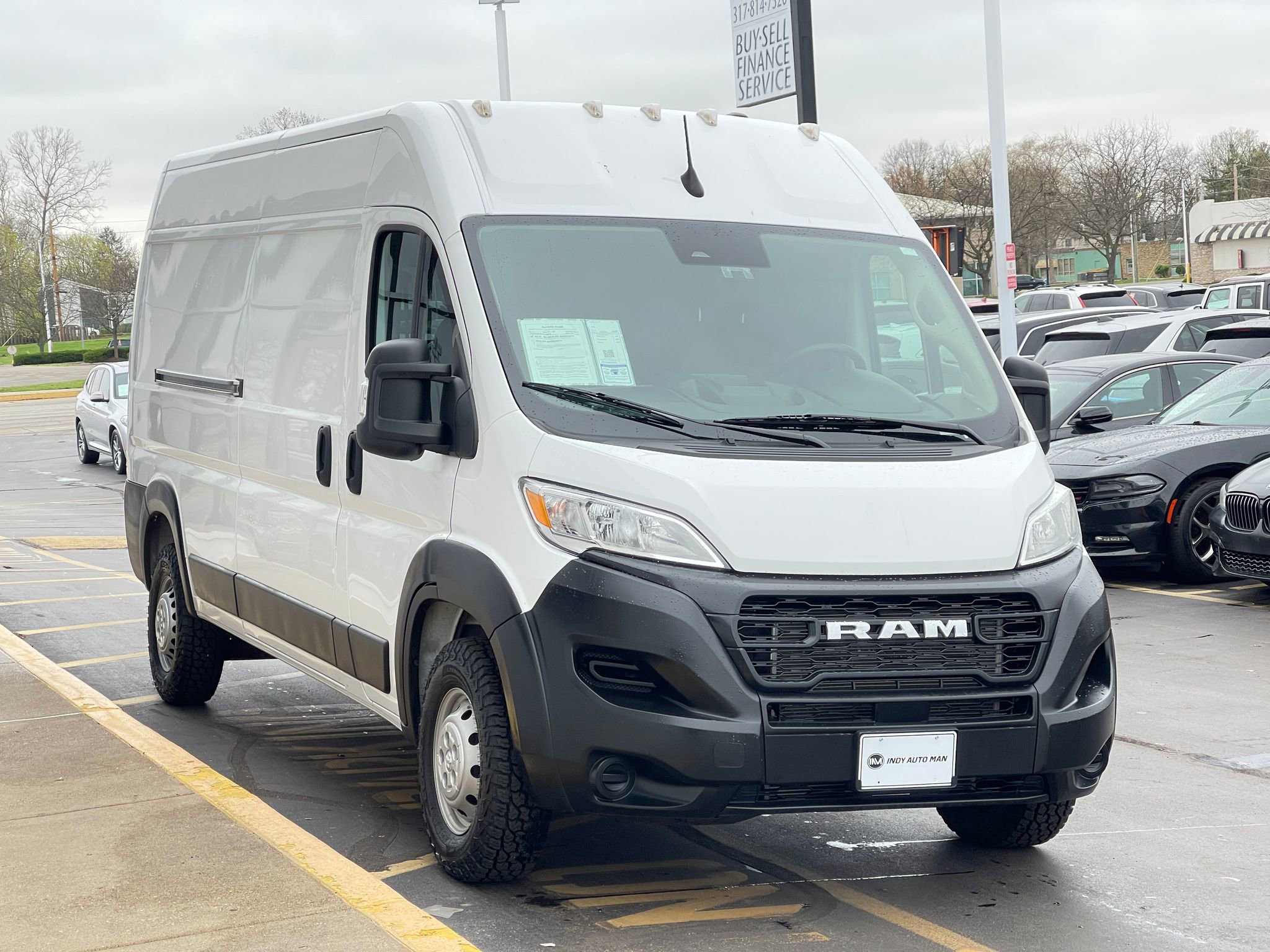Used 2023 RAM ProMaster 2500 FWD image 2