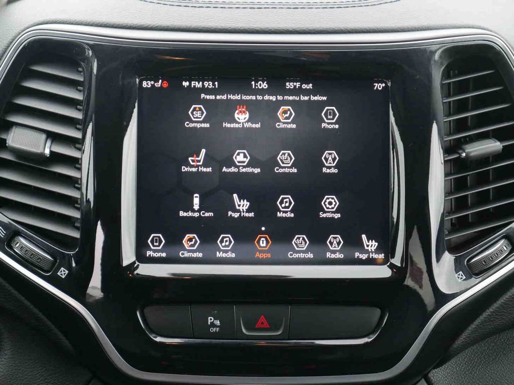 Used 2019 Jeep Cherokee Limited image 6