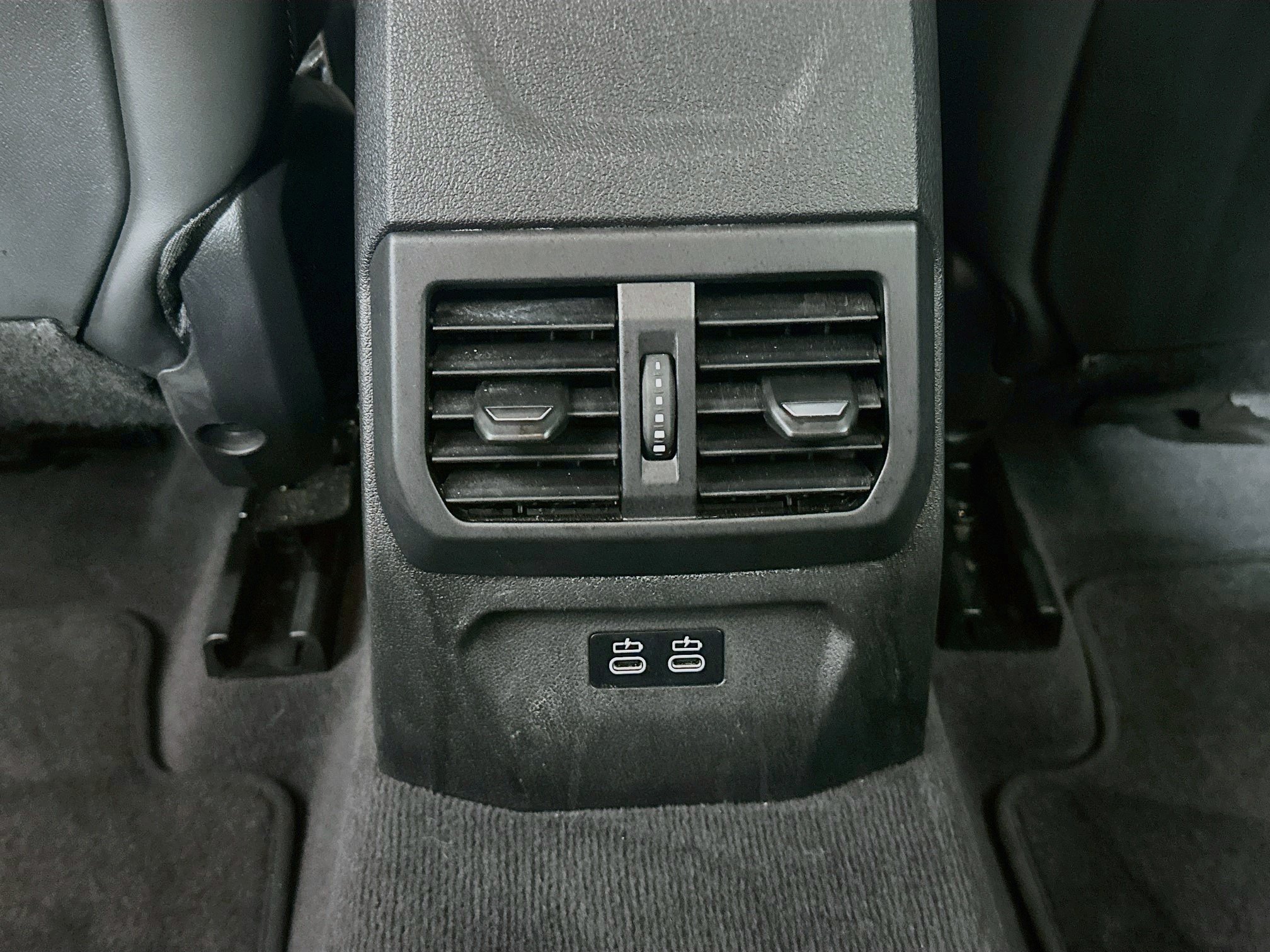 Used 2025 BMW 228i xDrive AWD/4WD image 28
